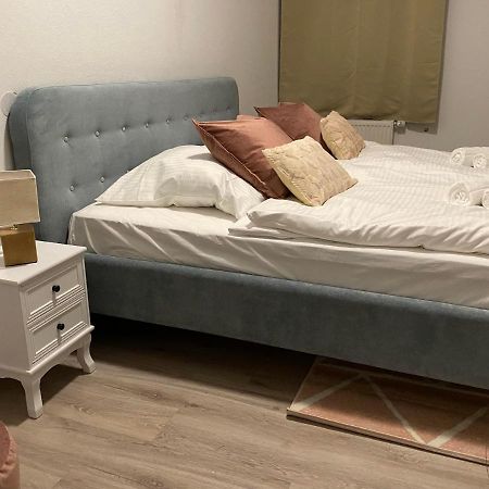 Urbansuites - Modern & Zentral In Der City - Dein Zuhause In สตุตการ์ต ภายนอก รูปภาพ