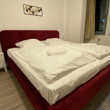 Urbansuites - Modern & Zentral In Der City - Dein Zuhause In สตุตการ์ต ภายนอก รูปภาพ