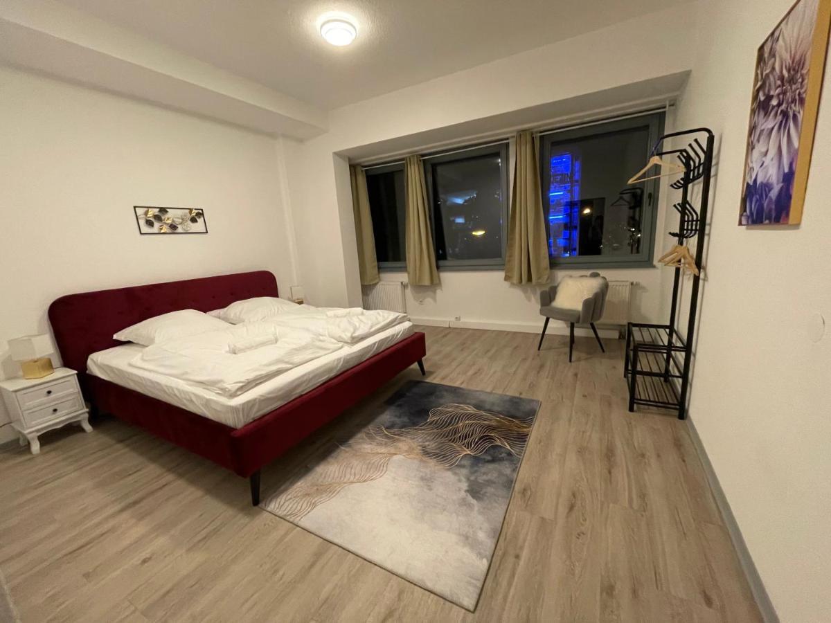 Urbansuites - Modern & Zentral In Der City - Dein Zuhause In สตุตการ์ต ภายนอก รูปภาพ