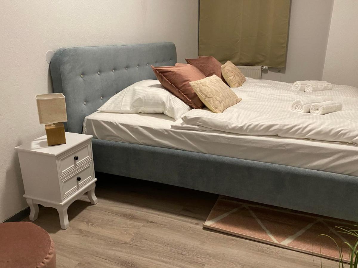 Urbansuites - Modern & Zentral In Der City - Dein Zuhause In สตุตการ์ต ภายนอก รูปภาพ