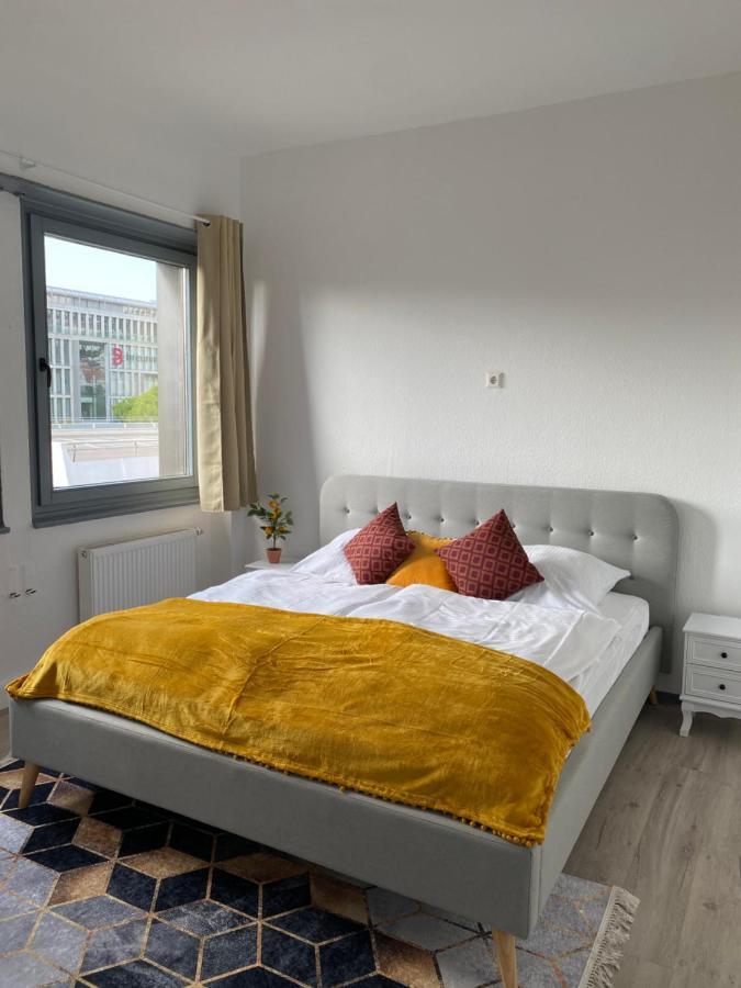 Urbansuites - Modern & Zentral In Der City - Dein Zuhause In สตุตการ์ต ภายนอก รูปภาพ